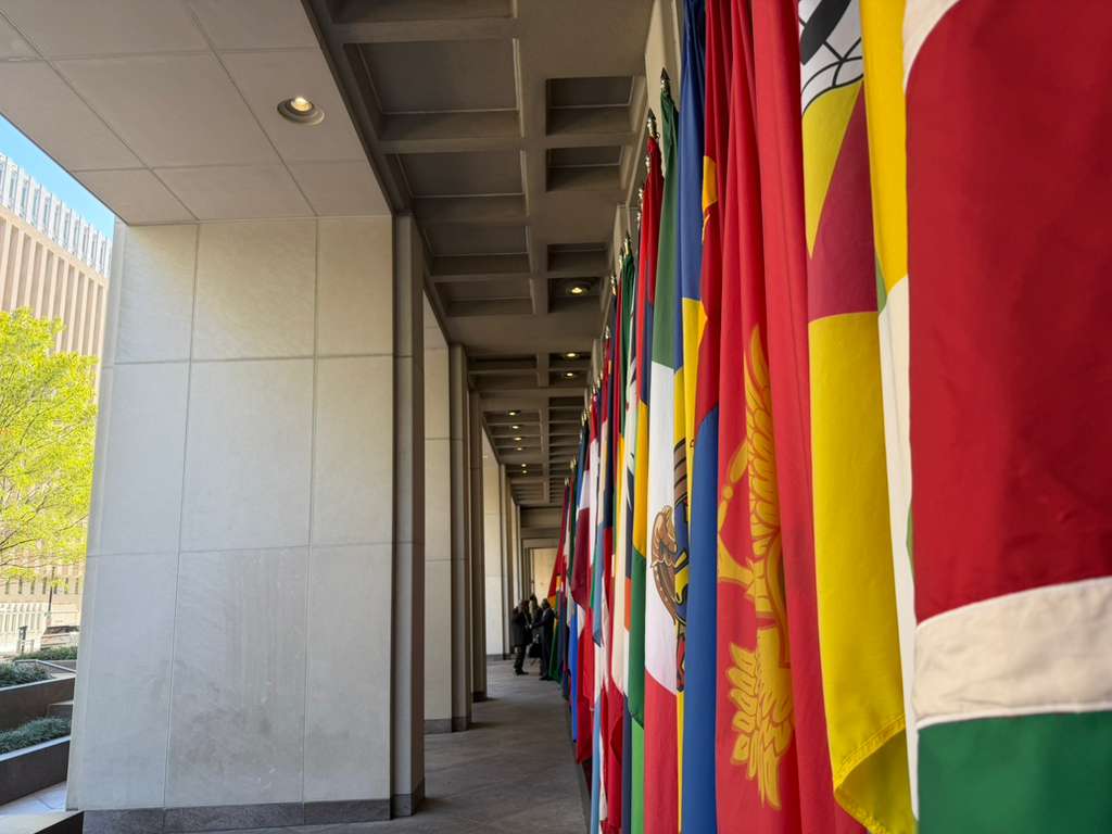 Eurasia: Trajetória da China — Economia, política doméstica e relações EUA-China